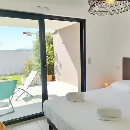 Kiara - By Foot Terrace Isolella - By Tgb Apartment Pietrosella