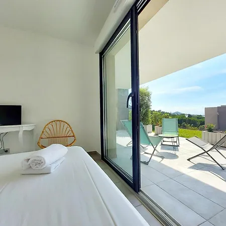 Kiara - A Pied, Terrasse, Isolella - By Tgb Apartmán Pietrosella